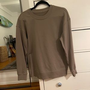 Lululemon “oversized” crewneck